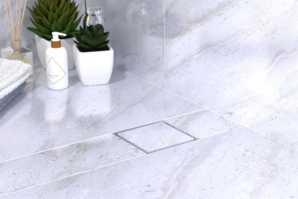 Трап 135х135 мм, решетка под плитку, горизонтальный выход OMP Tea Tirana Unseen 2665.698.8