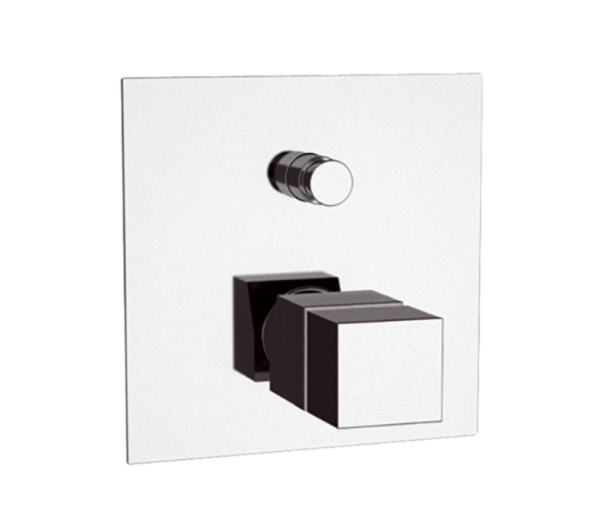 Смеситель термостатический для душа Remer Q-Elegance QT09