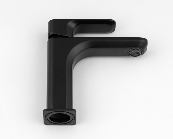 Смеситель для раковины Daniel Tiara TA606N15, чёрный матовый