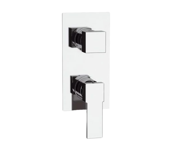 Смеситель для душа Remer Qubika Q94