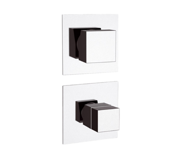 Смеситель термостатический для душа Remer Q-Elegance QT94C